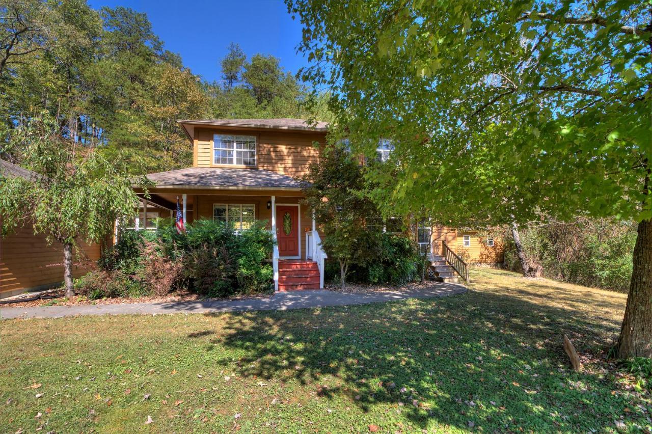 5Bedrooms*4King Beds*Outstanding Location*Hottub* Sevierville Exteriör bild