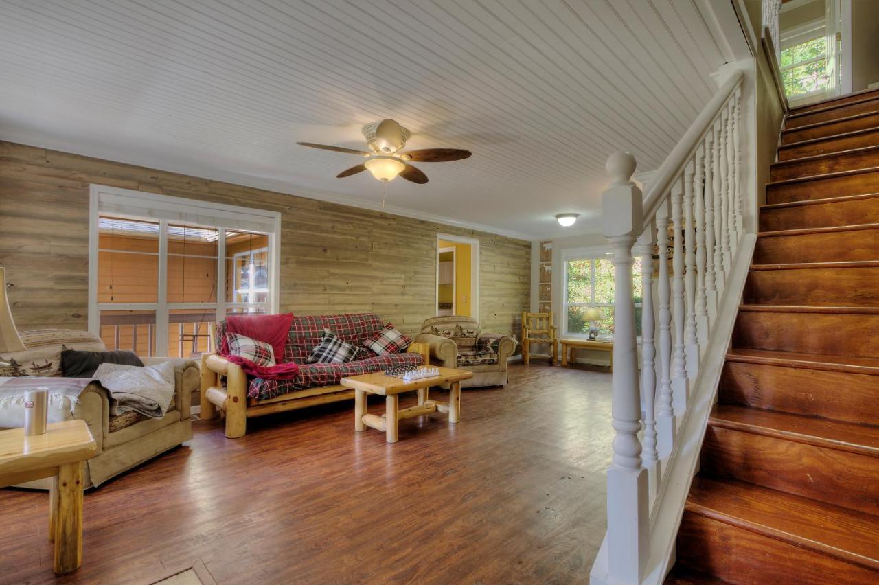 5Bedrooms*4King Beds*Outstanding Location*Hottub* Sevierville Exteriör bild