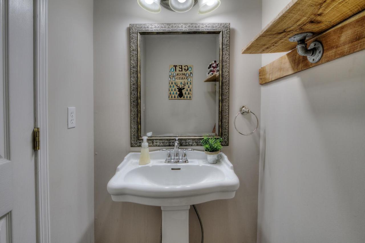 5Bedrooms*4King Beds*Outstanding Location*Hottub* Sevierville Exteriör bild
