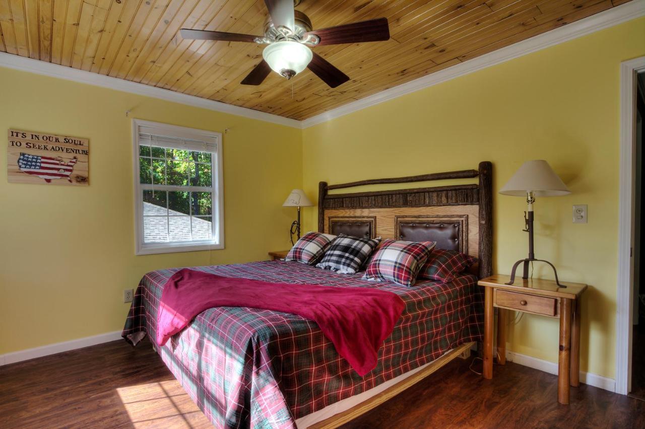 5Bedrooms*4King Beds*Outstanding Location*Hottub* Sevierville Exteriör bild